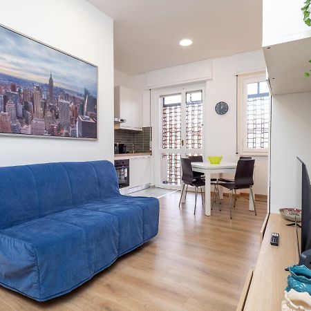 Rio'S Apartment ميلان المظهر الخارجي الصورة
